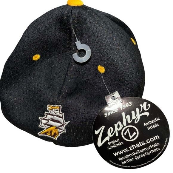 NWT Zephyr ST Pirates Baseball Flat Bill Cap Yellow Black Hat Size  M/L Baseball - Picture 2 of 10